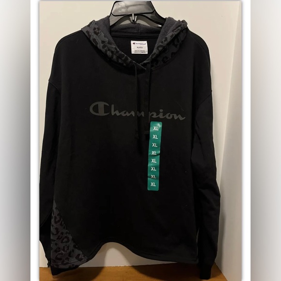 Champion Authentic Size XL Athletic Wear Pullover - Picture 1 of 3